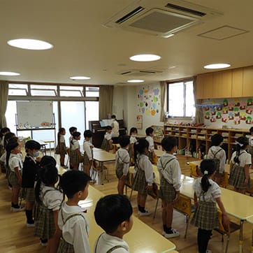 朝の会