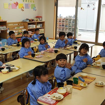 給食